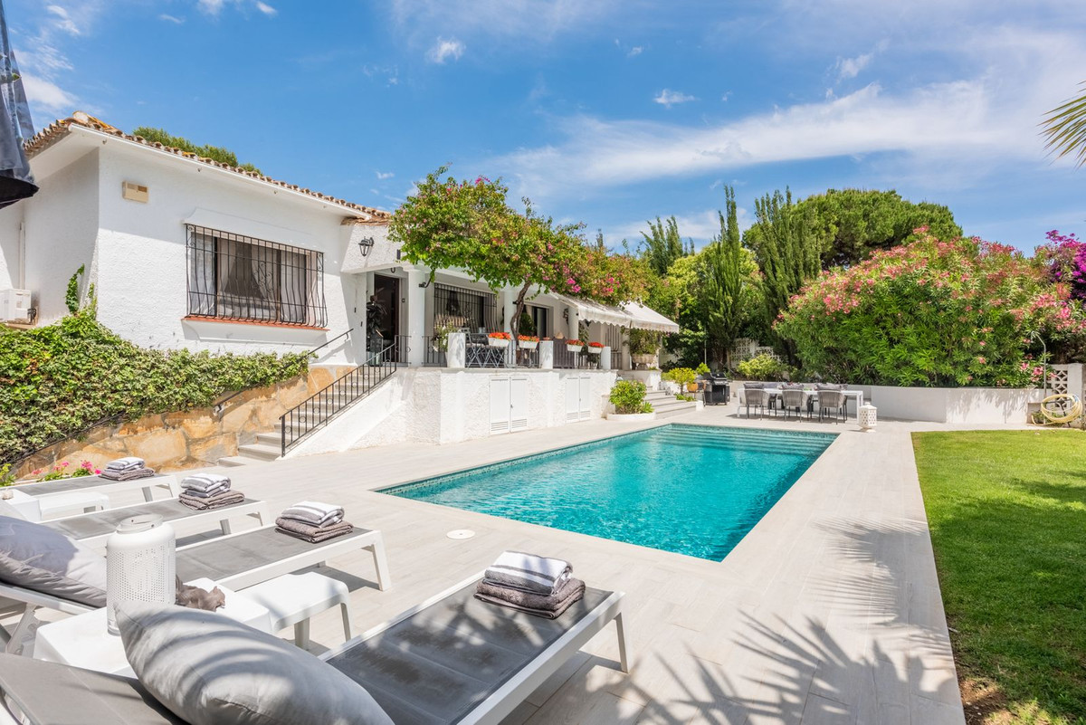 Guadalmina Alta, 4 bedroom villa